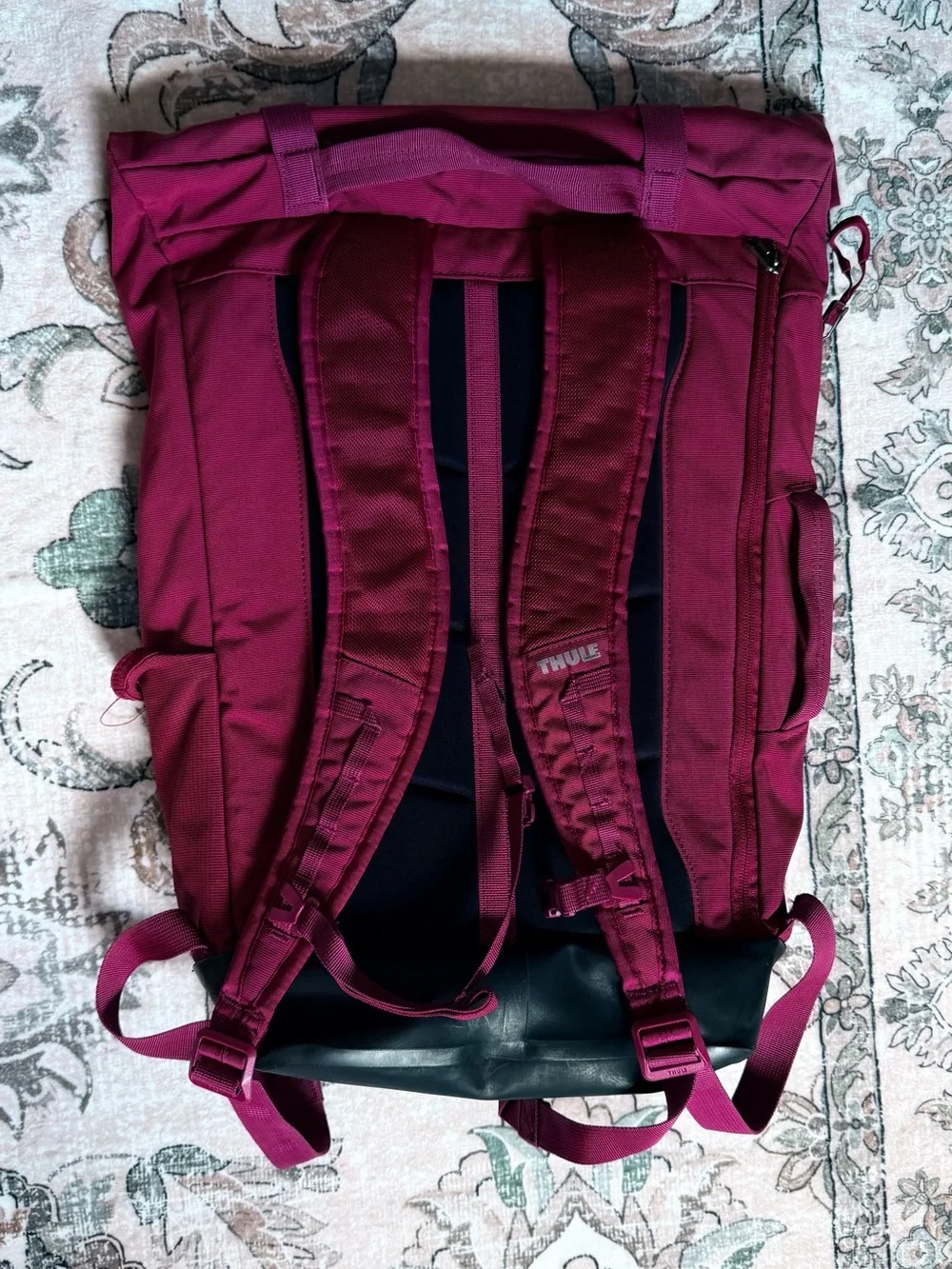 Thule Paramount 24L Daypack - Red Feather
